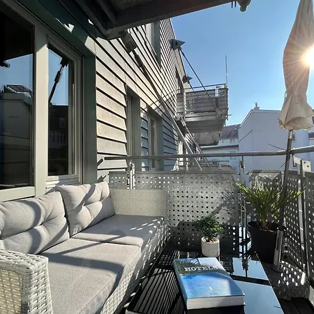 2-zimmer Kaiser-city-apartment Mit Balkon Und Smart-tv In Der Kaiserstraße In Beim Europaplatz Apartment *